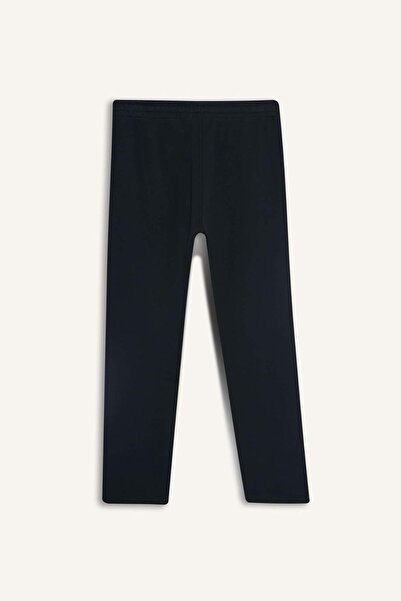 DeFacto Regular Fit, Schnürung an der Taille, Taschen, gerade Beine, dicke Jogginghose D7836AX25AU