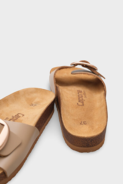 Capone Outfitters Lee Large Buckle Anatomical Cork Sole Leather Slippers