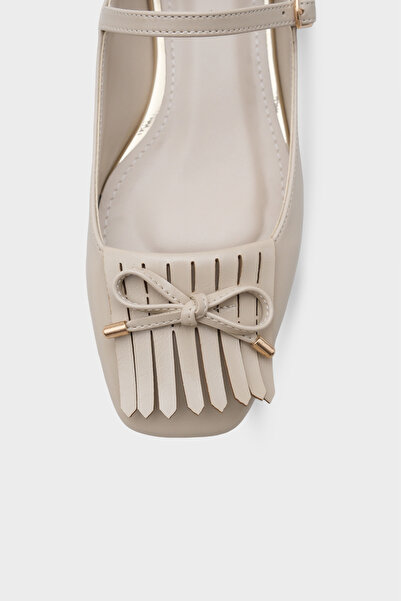 Capone Outfitters Kelsy Blunt Toe Tasseled Short Heeled Women's Ballerinas