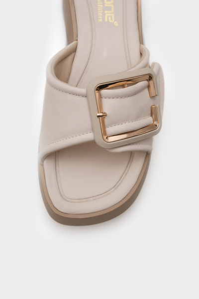 Capone Outfitters Mia Wedge Heeled Single Strap Buckle Women's Comfort Slippers