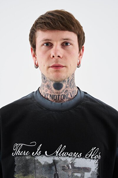 Machinist Ανδρικό μπλουζάκι με μαύρο χρώμα με στάμπα Kid With The Gun