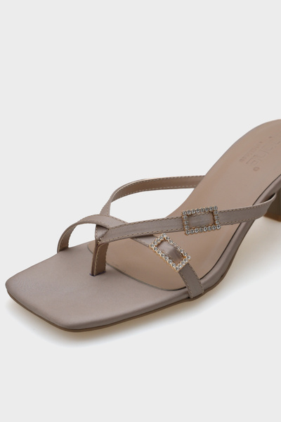 Capone Outfitters Milena Blunt Toe Medium Heeled Double Stone Buckle Satin Women's Slippers