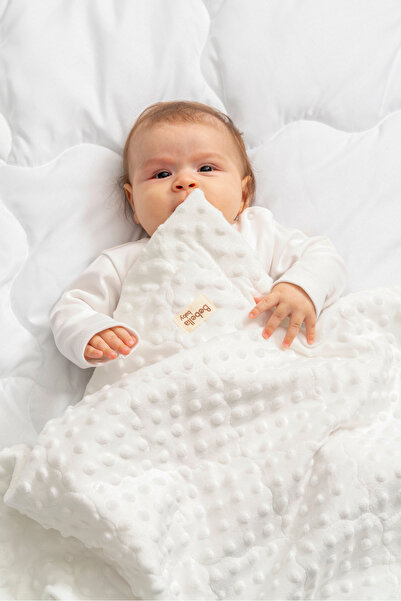 Bebella Quilted Chickpea Baby Swaddle Blanket – Double Sided Seasonal / Newborn Hospital Outlet 80X90Cm