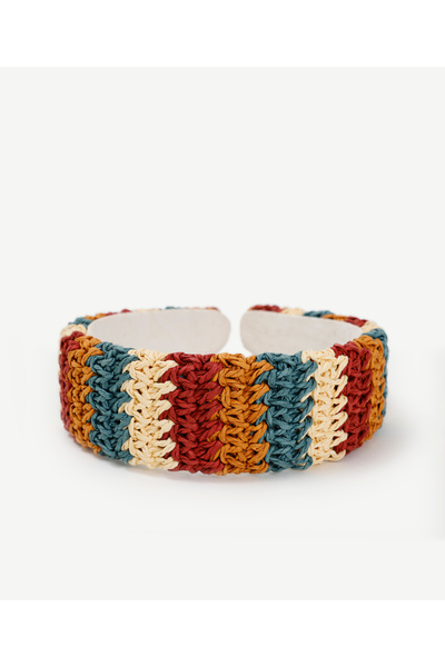 Yargıcı تاج ملون مصنوع يدويًا