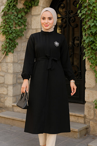 Neva Style Μαύρο χιτζάμπ τουνίκ με ζώνη 646S