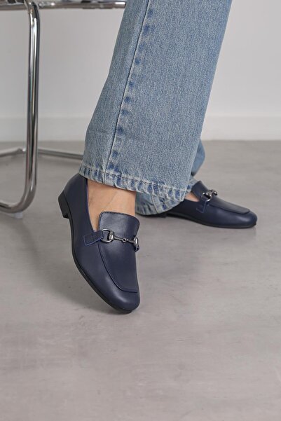 Stil Durağı LİZZY MODEL ORJİNAL DERİ TOKA DEAYLI LOAFER BABET LACIVERT