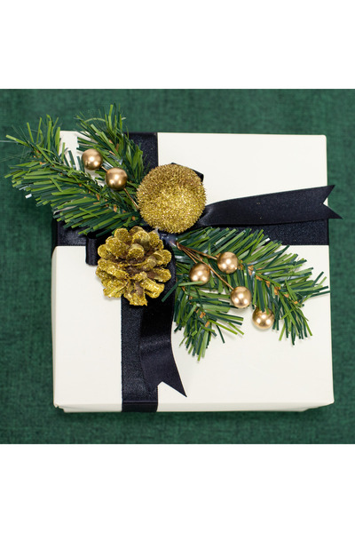 ARDIÇ Yılbaşı Temalı Dekoratif Hediye Kutusu – 20x20x10 cm Boş Kutu