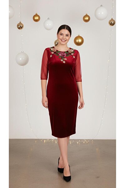 Nidya Moda Büyük Beden Tül Kol Çiçekli Yaka Kırmızı Kadife Abiye Elbise 4125k