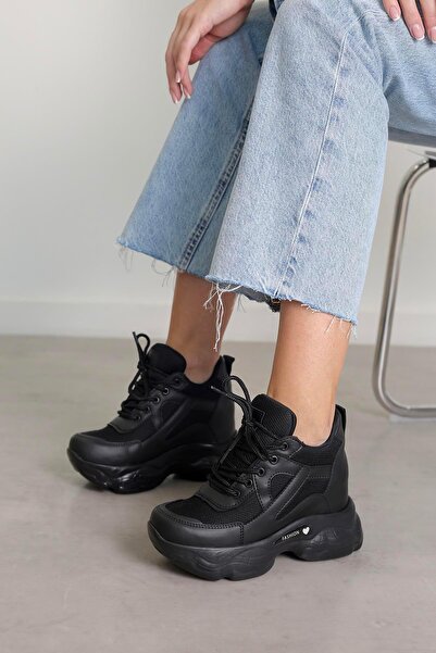 Stil Durağı F7003 موديل 8 سم نعل مملوء للموسم الجديد حذاء رياضي أسود