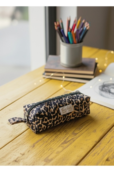 in steilla Leopar Desenli Kalemlik