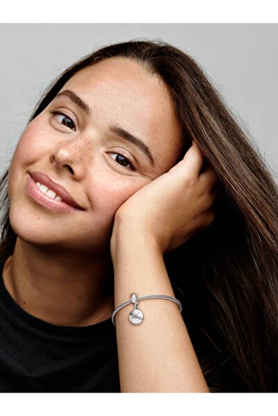 Pandora Daima Kız Kardeşler Sallantılı Charm