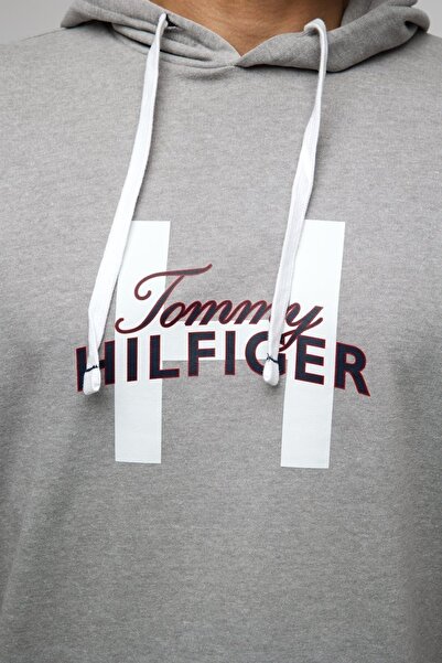 Tommy Hilfiger Hooded Sweatshirt 09t4150-004