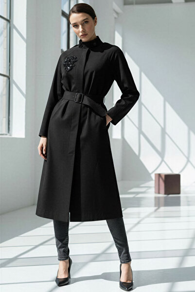 Exquise Taş İşlemeli Dik Yaka Kemerli Regular Trençkot