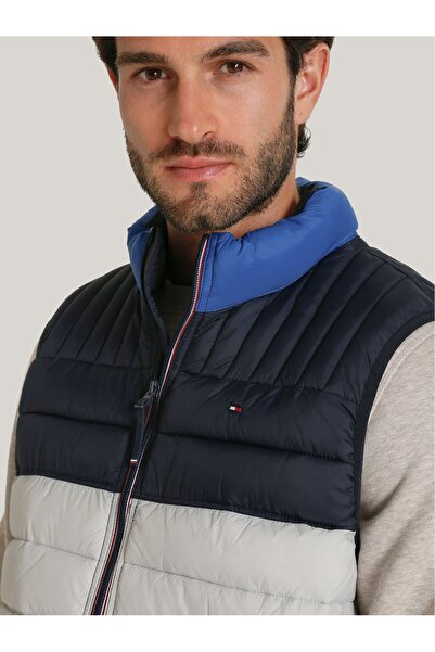 Tommy Hilfiger Men's Vest 159An478-R7Y