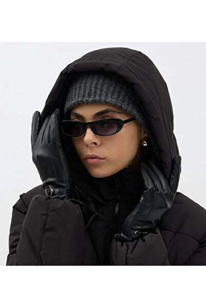 Buly Leather Gloves with Silver Buckle Detail