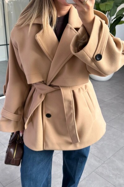 Suziş Ara Boy Apoletli̇ Standart Beden Kaşe Kaban 9669