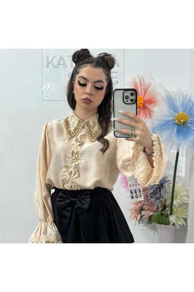 KATYDEA STORE Special shirt with accessorized collar MAYA