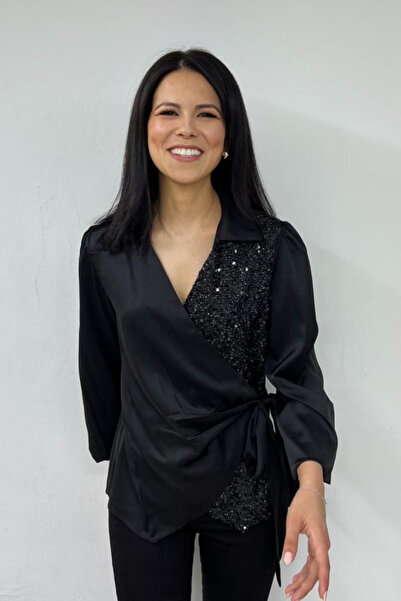 thesunfyre ΓΥΝΑΙΚΕΙΑ Σατέν μπλούζα με λαιμόκοψη V, ελαστικό μανίκι, ημι-παγιέτες, κορδόνι στο πλάι και λεπτή εφαρμογή