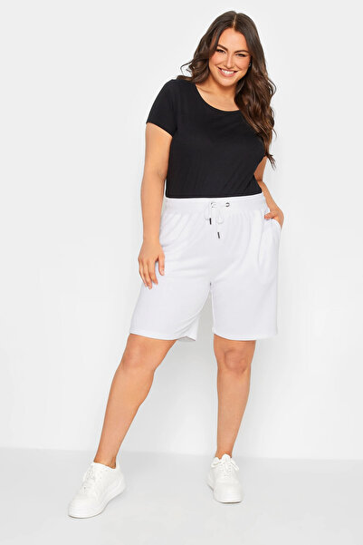 Stil Diva Plus Size Loose Fit Jogger Shorts with Pockets and Smocked Waist144601