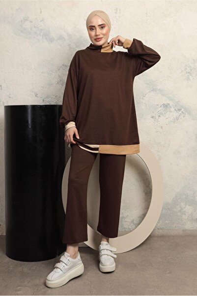 TRENDTESETTÜR KADIN KAHVE ÜÇ RENKLİ BOĞAZLI PANTOLONLU EŞOFMAN TAKIM T 2043