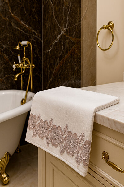 Çeyiz Bahçesi Gülşen 3D френска дантелена кадифена кърпа 50&90