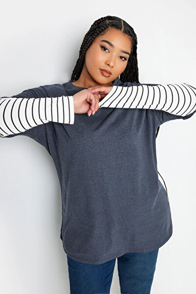 Stil Diva Large Size Crew Neck Double Layer Sleeves Striped T-shirt302777