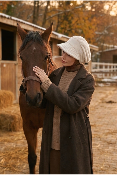 Aisha's Design Winter Women's Plain Cashmere Hat with Visor, B-73Dk, Cream