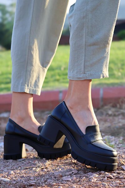 asmi shoes Ženske crne kožne cipele sa 8 cm potplatom AT