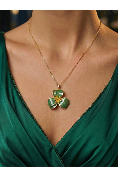 Giden Aksesuar Şık Çiçek-Yaprak Kolye | Zümrüt Yeşili Çelik Kararmaz Kolye