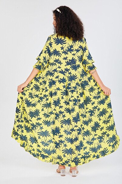 della moor Κίτρινο ιταλικό φόρεμα με βολάν με σχέδιο φύλλων με λαιμόκοψη σε σχήμα V