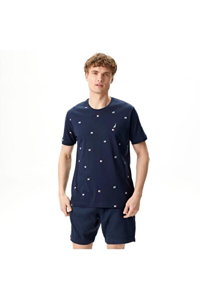 Nautica Men's Navy Blue Standard Fit T-Shirt