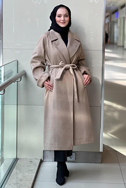 Ceremony Cashmere Coat with Zipper Detail on the Back