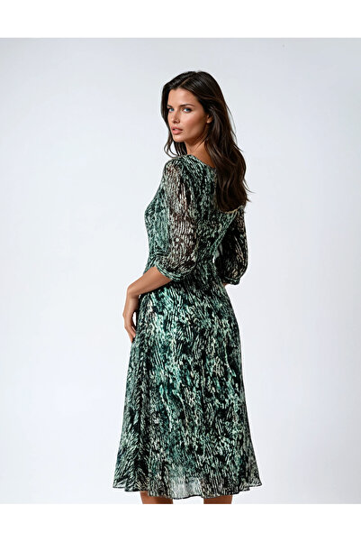 Vessmary VSM1025 Day Dress in Printed Voile — Black and Green