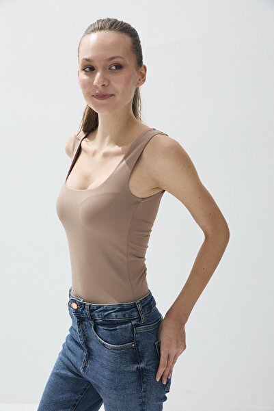 TUBİA Body pentru femei, culoare moca, cu decolteu pătrat nasturi