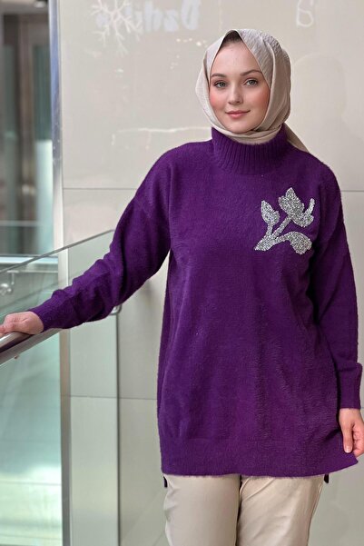 Nuss Ангорска туника с бродирани лалета и обло деколте