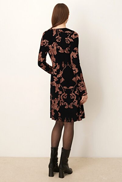 armonika Women's Black-Beige Crew Neck Long Sleeve Dress Arm-26K001029