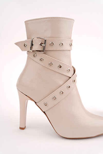 Madam Tarz Μπότες με λεπτό τακούνι και ζώνη κάψουλας BLN-2401