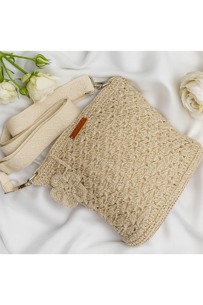 BUNILU Beige crocheted purse, adjustable strap, handmade