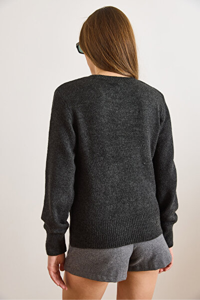 Olalook Women's Anthracite Crew Neck Soft Textured Basic Knitwear Sweater Kzk-19000845