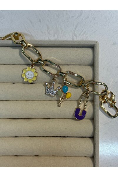 BERFACCESSORIES Charm Gold Bracelet