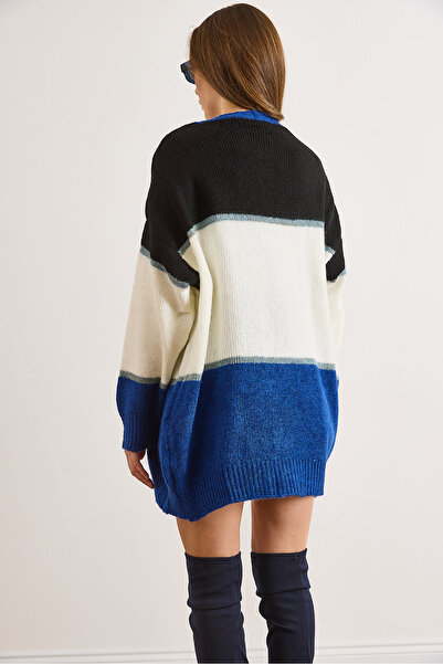 Olalook Women's Blue White Color Block Glitter Detailed Oversized Knitwear Cardigan Hrk-19000443