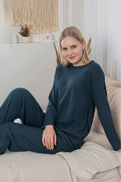 Farya Home Thick Winter Interlock Stripe Long Sleeve Knitted Pajamas Set