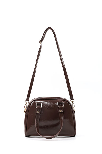 SHAKA Crinkled Textured Brown Shk205 Faux Leather Zippered Single Compartment Adjustable Strap Hand, Arm and Shoulder Bag