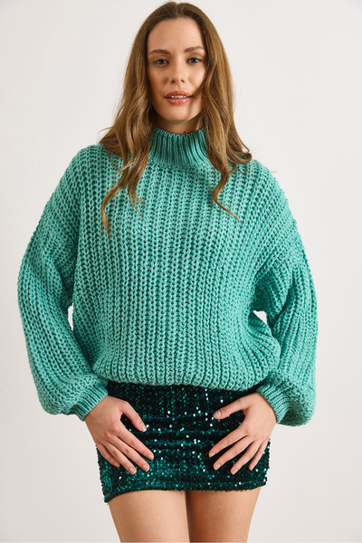 Olalook Women's Mint Green Mock Neck Stretchy Thick Knit Sweater Kzk-19001083