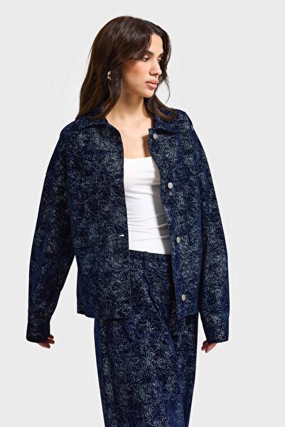 its basic Women's Dark Blue Color 7W5-56 Oversized Special Fabric Design Denim Jacket