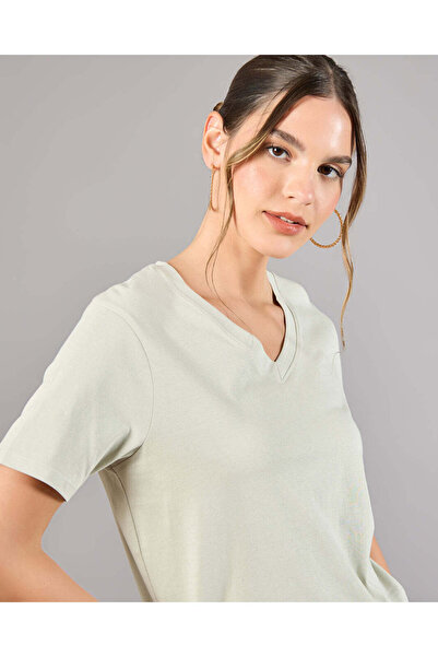 REDTAG Women Green Short Sleeve V-Neck T-Shirt