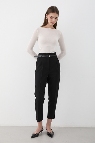 JASTE Women's Black High Waist Pleated Fabric Pants