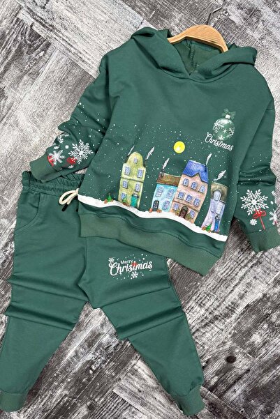 Riccotarz Girls and Boys Christmas Green Tracksuit Set with Snowflake and Building Digital Printed Lettering Detail