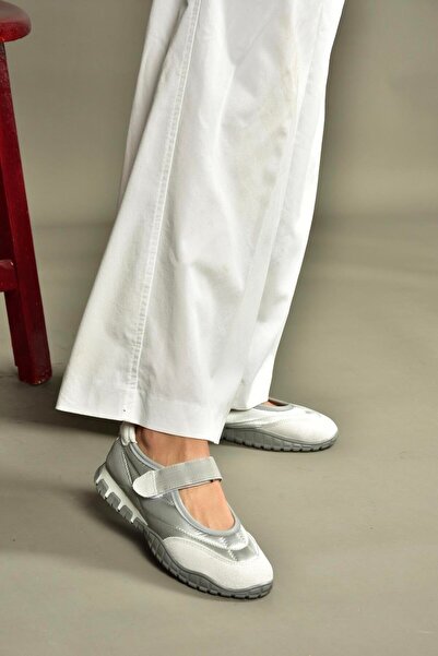 Fox Shoes V312651304 Gray Fabric Banded Casual Women's Shoes