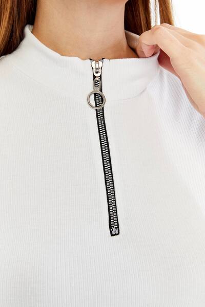 Maison La Femme Women's short sleeve half zip Slim Fit t-shirt